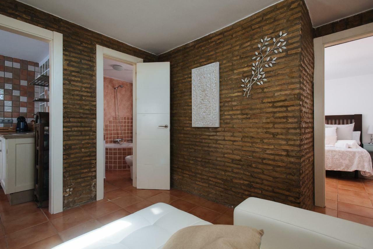 Cozy Attic With Terrace- 1Bd 1Bth- San Vicente Apartment Seville Exterior photo