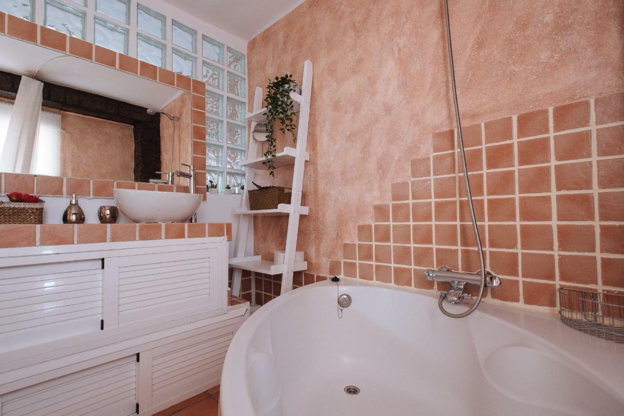 Cozy Attic With Terrace- 1Bd 1Bth- San Vicente Apartment Seville Exterior photo